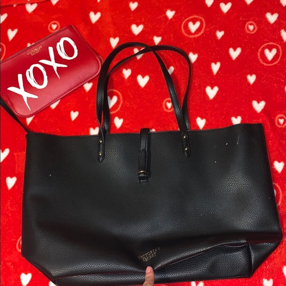 VS Purse & Wrislet
